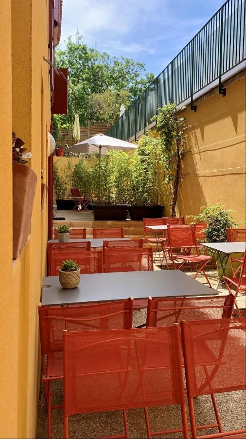 Hotel Résid'Artel Cadarache - ITER Saint-Paul-lès-Durance Esterno foto