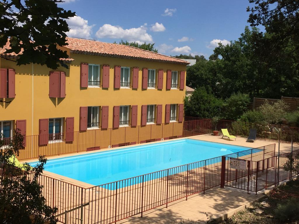 Hotel Résid'Artel Cadarache - ITER Saint-Paul-lès-Durance Esterno foto