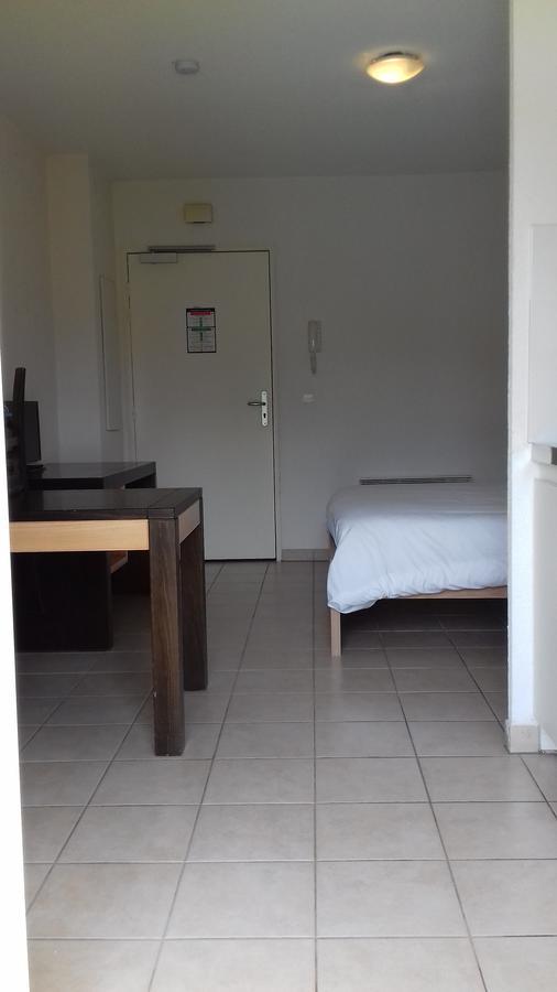 Hotel Résid'Artel Cadarache - ITER Saint-Paul-lès-Durance Esterno foto