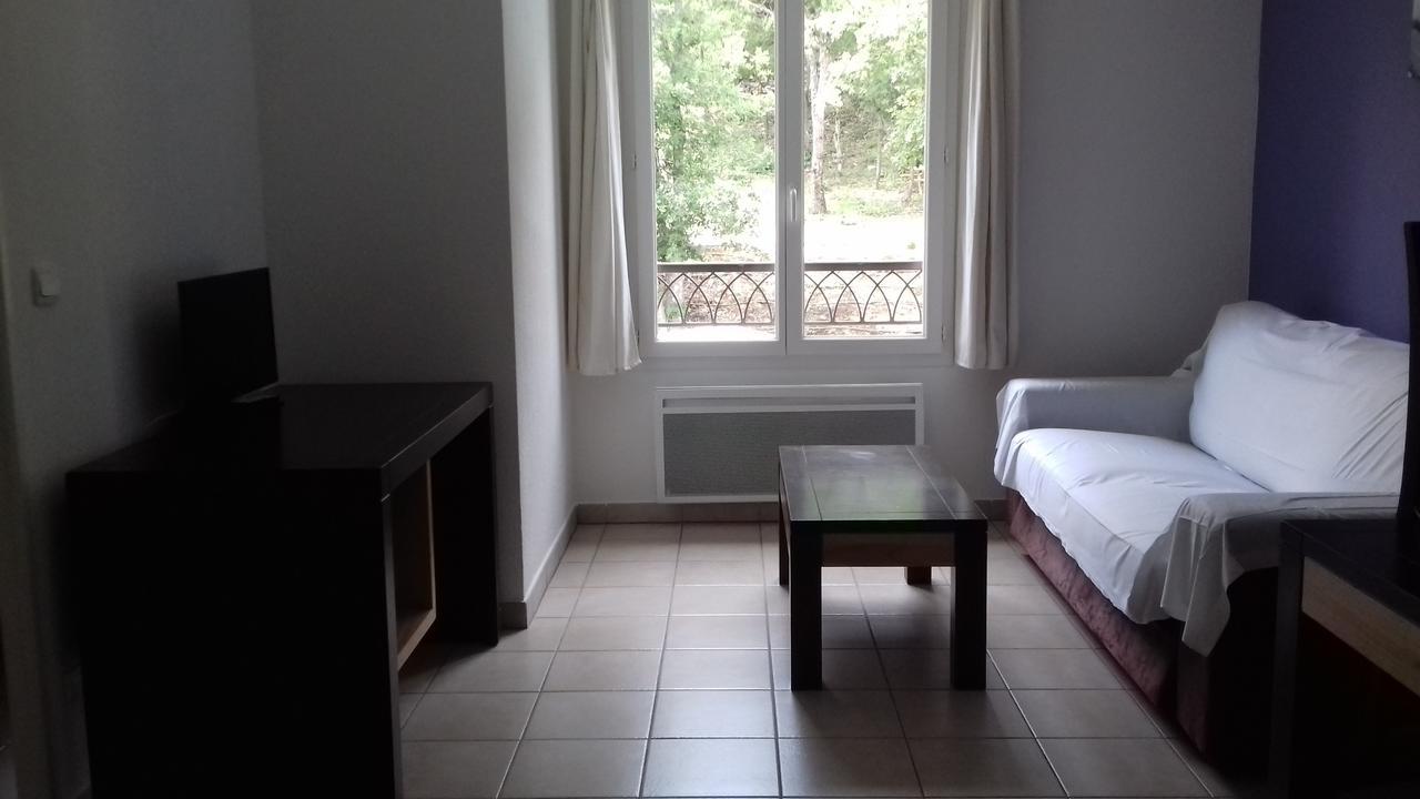 Hotel Résid'Artel Cadarache - ITER Saint-Paul-lès-Durance Esterno foto