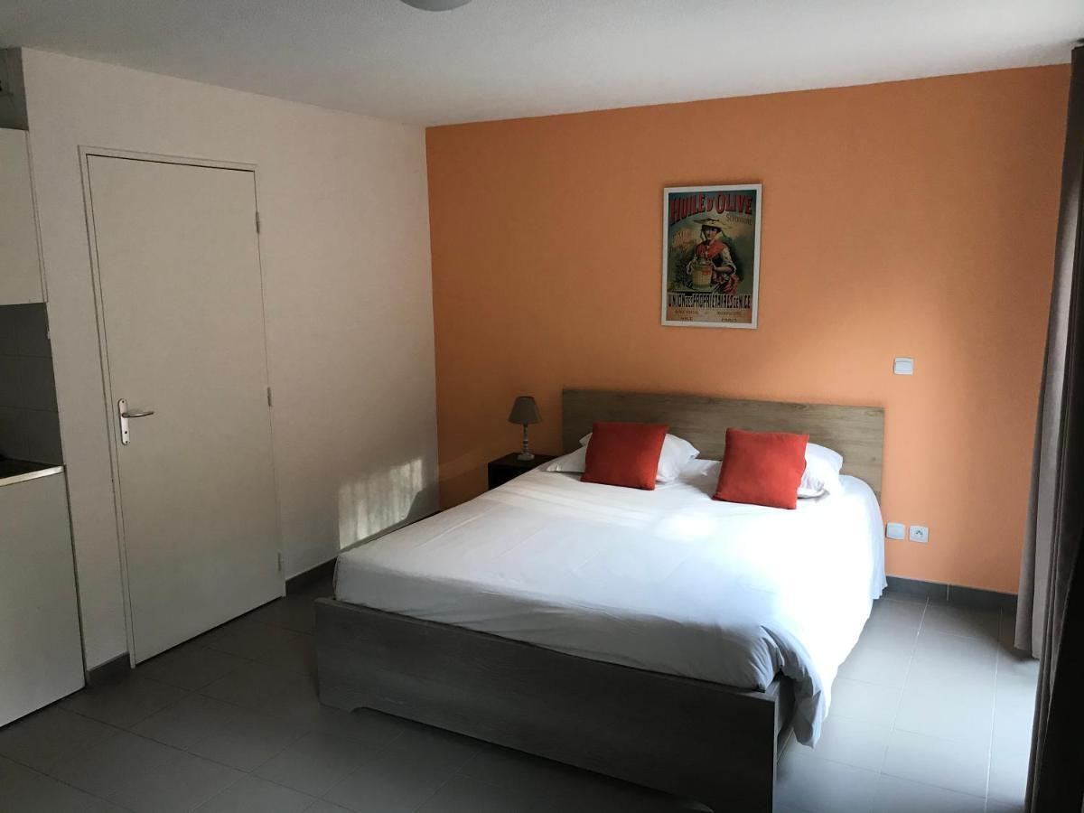 Hotel Résid'Artel Cadarache - ITER Saint-Paul-lès-Durance Esterno foto