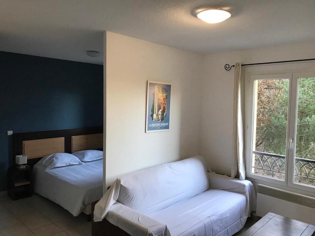 Hotel Résid'Artel Cadarache - ITER Saint-Paul-lès-Durance Esterno foto